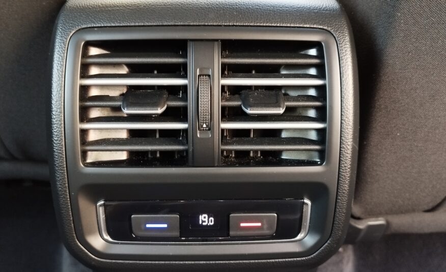VOLKSWAGEN Passat Variant Advance