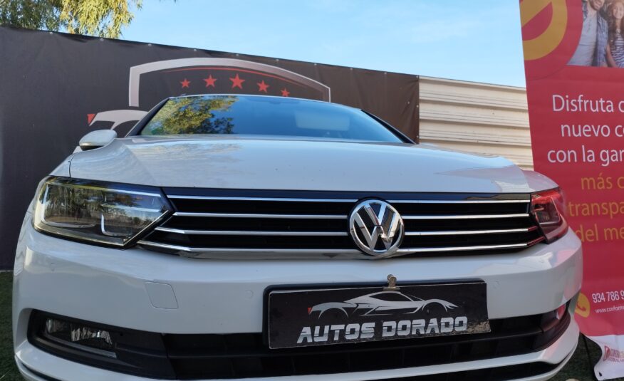 VOLKSWAGEN Passat Variant Advance